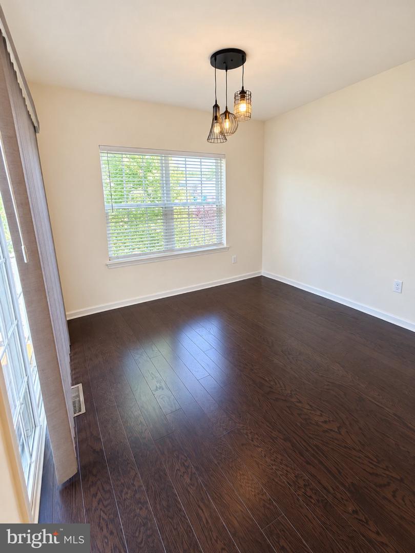 2313 Macis Cir Property Photo 11