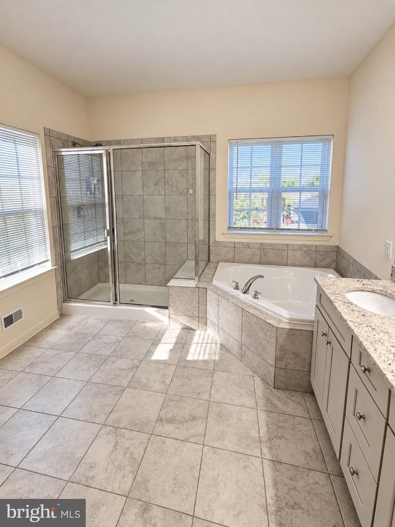 2313 Macis Cir Property Photo 21