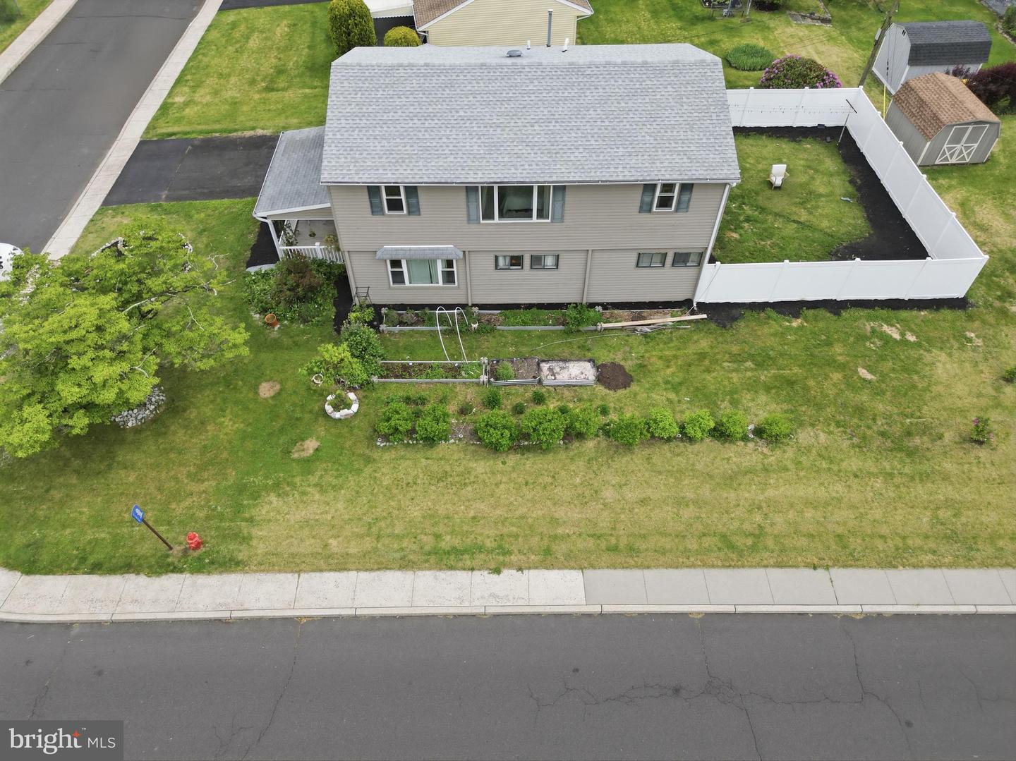 342 Chelsea Rd Property Photo 7