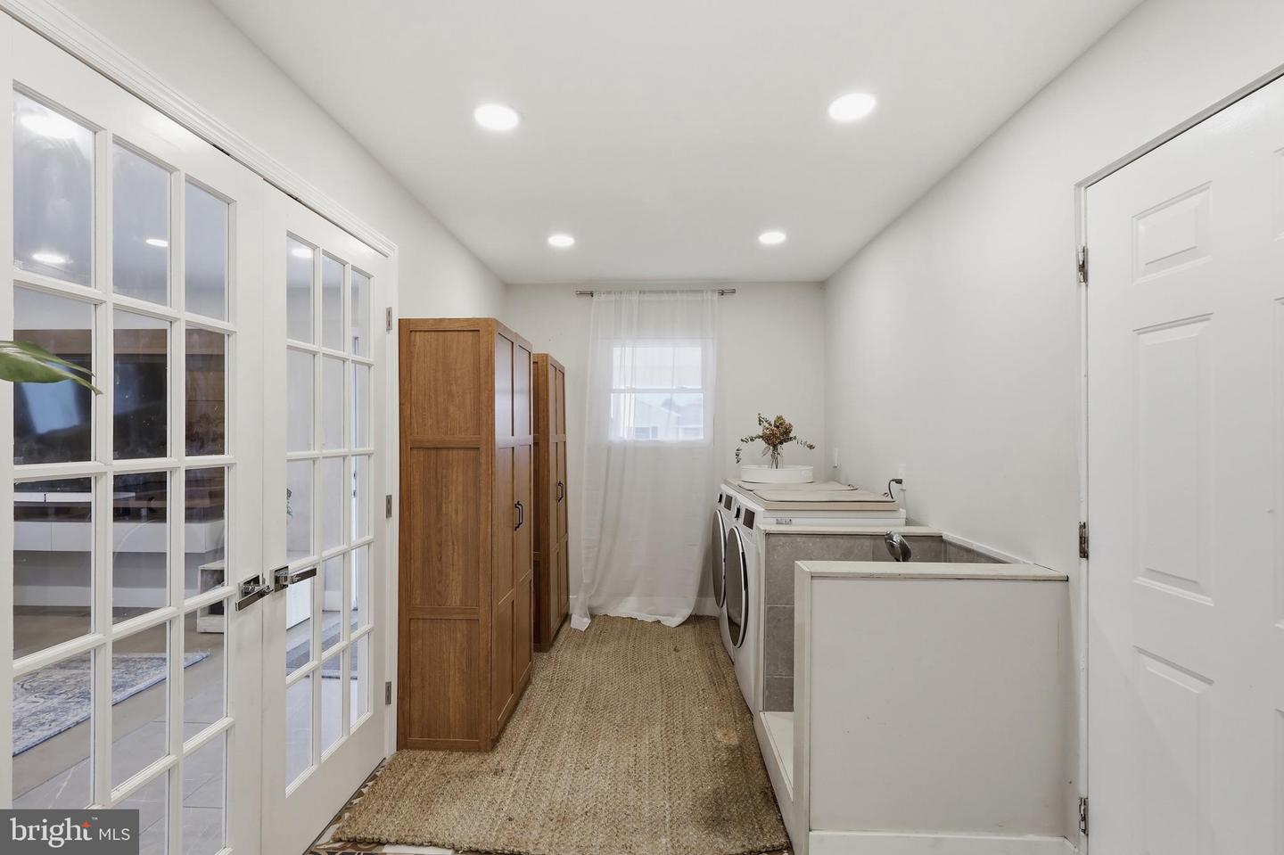 342 Chelsea Rd Property Photo 14