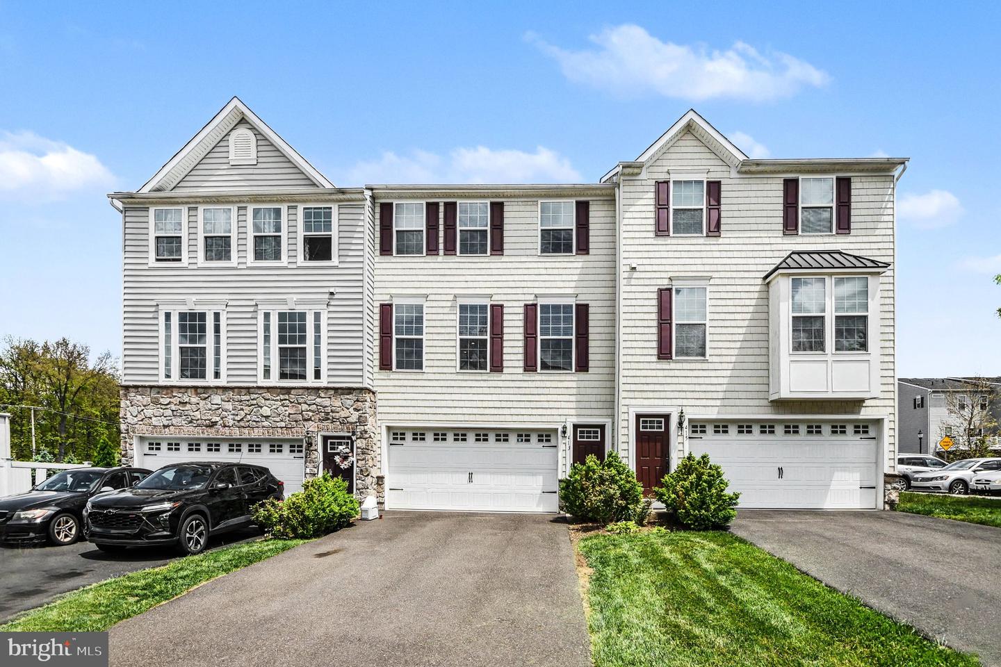 413 ARBOR BLVD