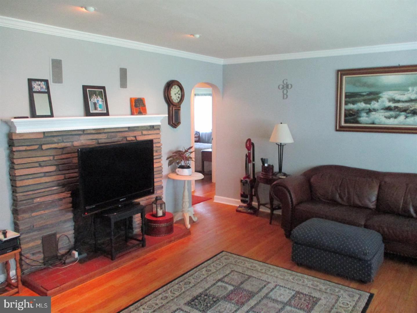 52 Paisley Rd Property Photo 4