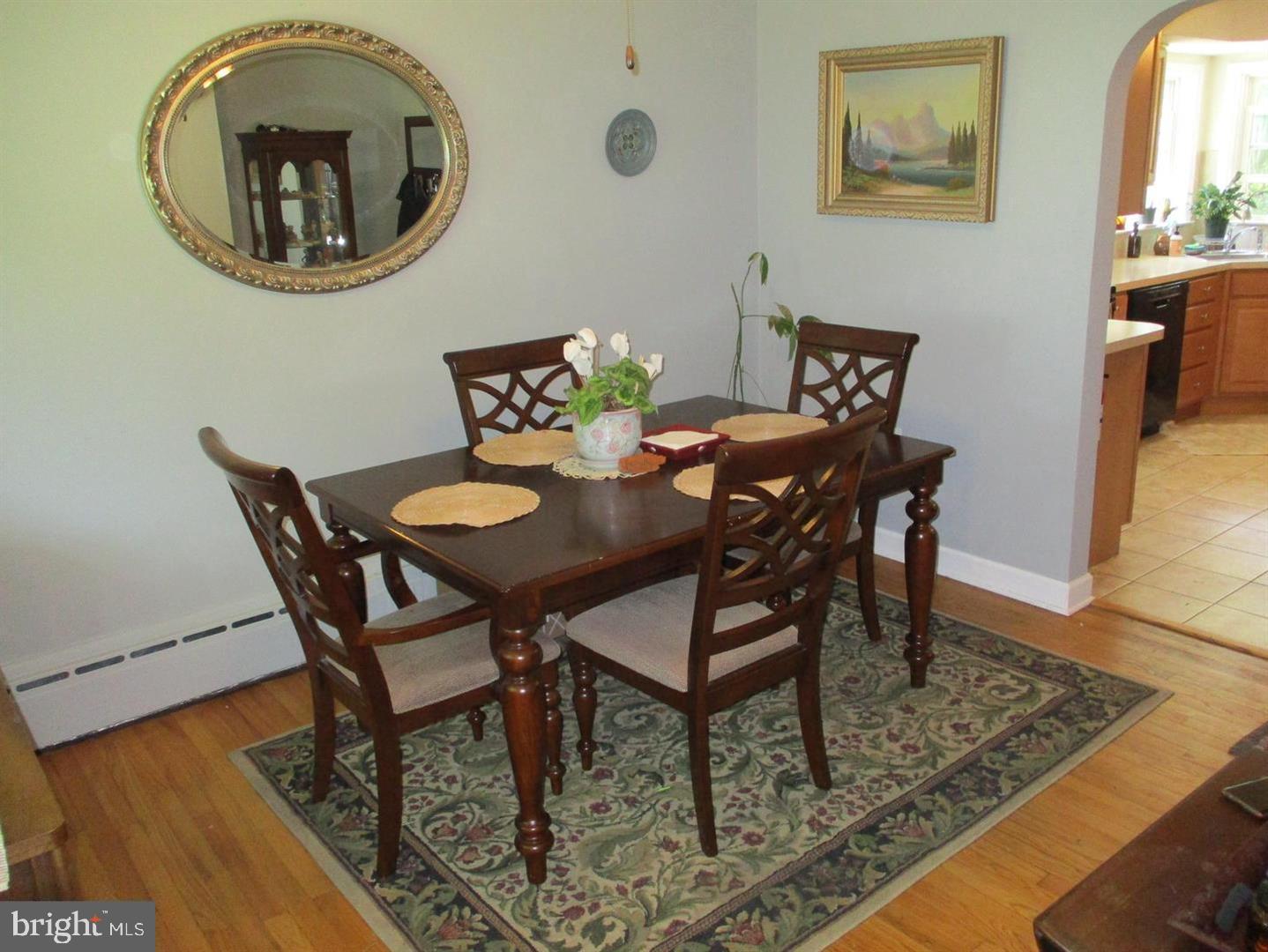 52 Paisley Rd Property Photo 7