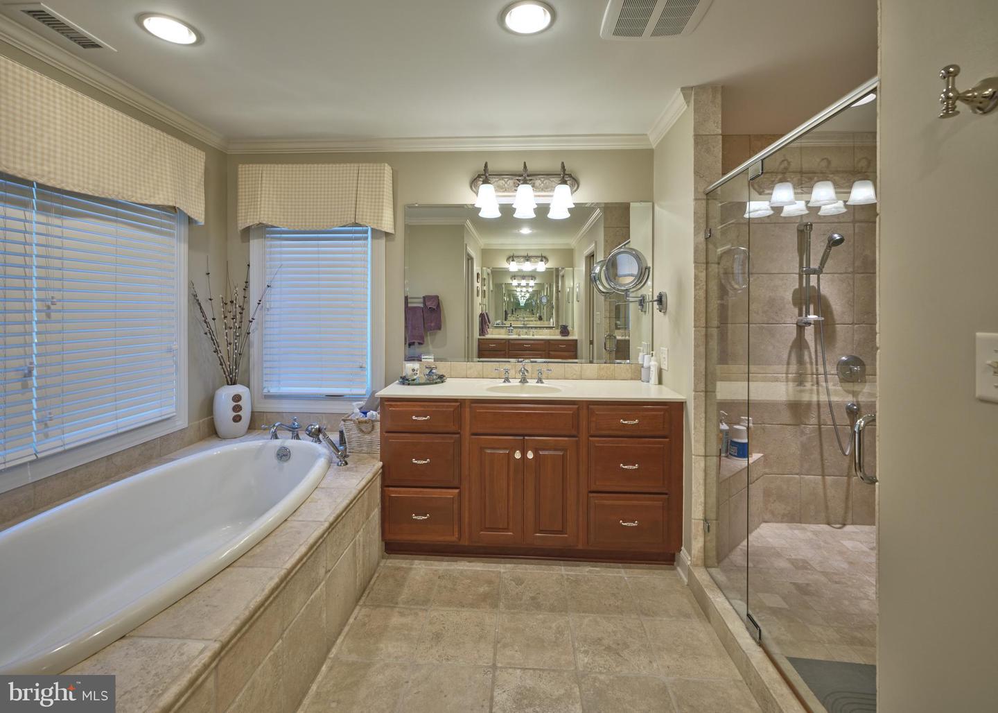 8 Eastburn Drive Property Photo 22