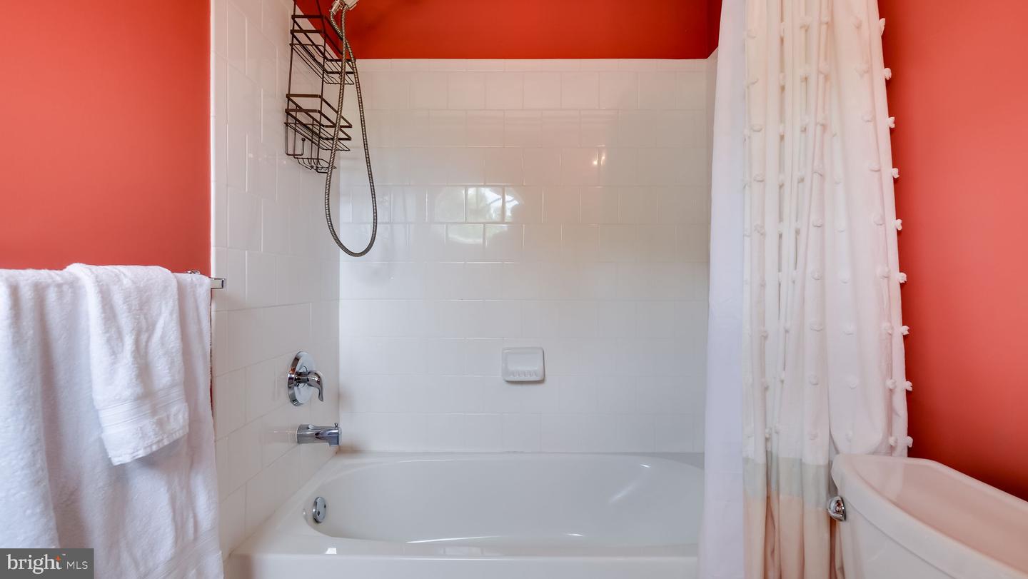 28 Croft Dr Property Photo 32