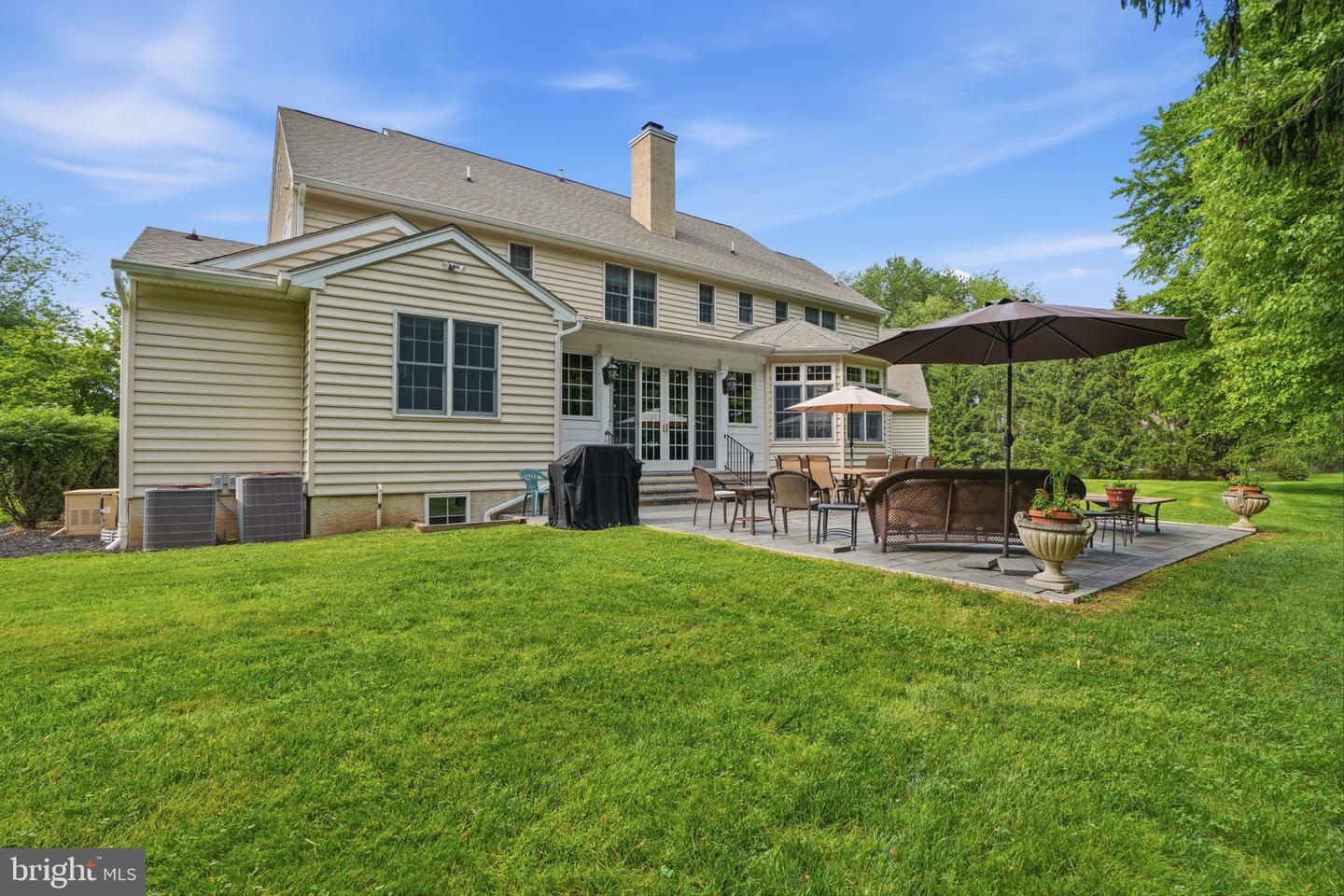 1588 Wrightstown Rd Property Photo 8