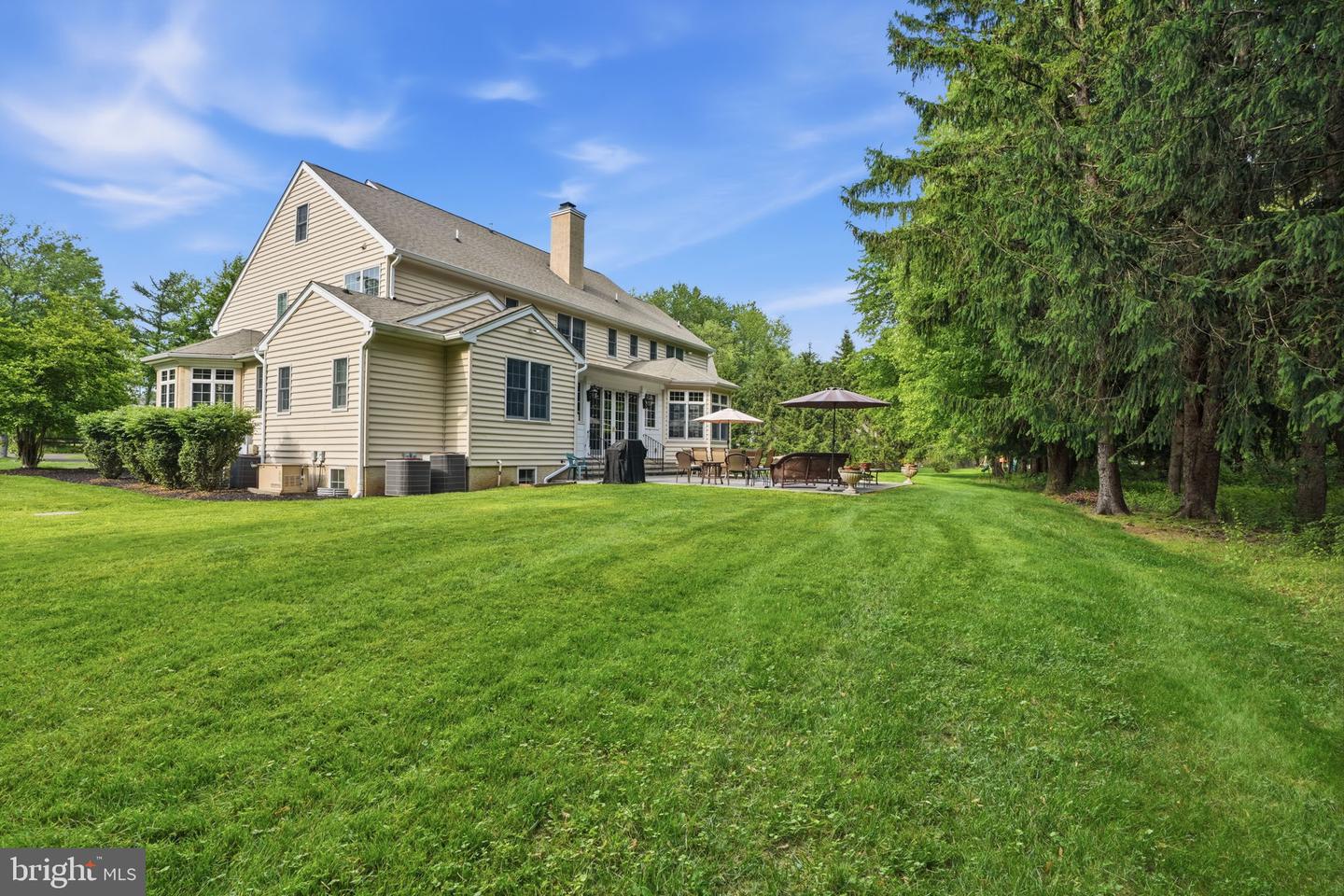 1588 Wrightstown Rd Property Photo 17