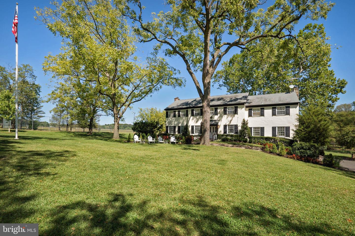 1315 Pineville Rd #main House Property Photo 1