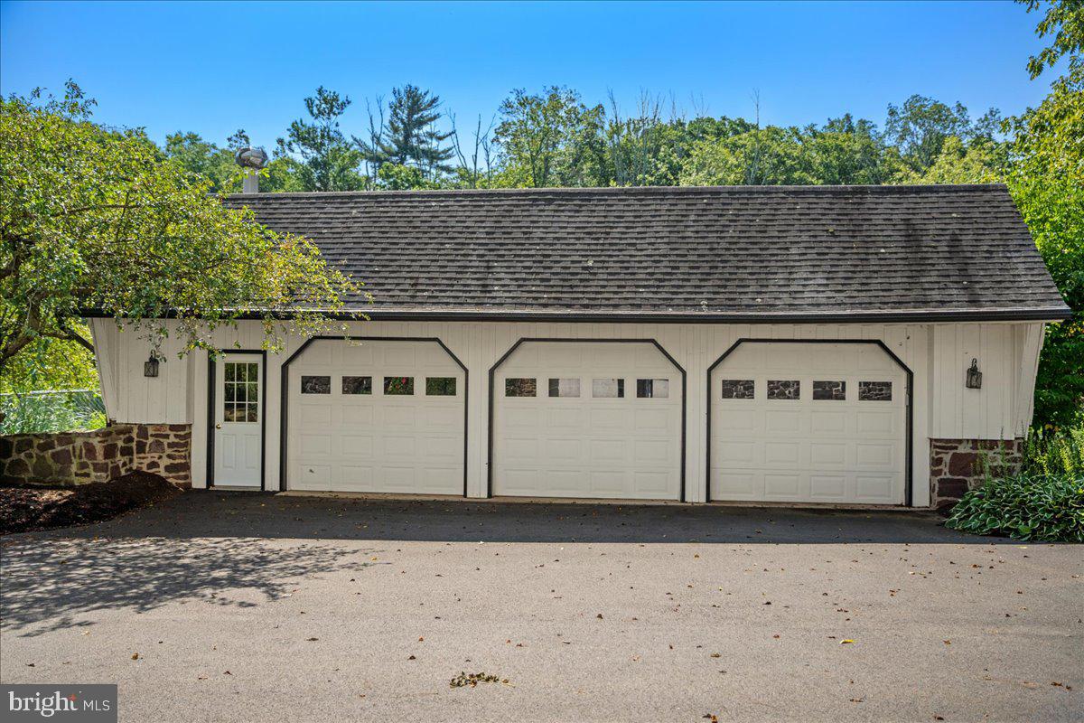 1315 Pineville Rd #main House Property Photo 8