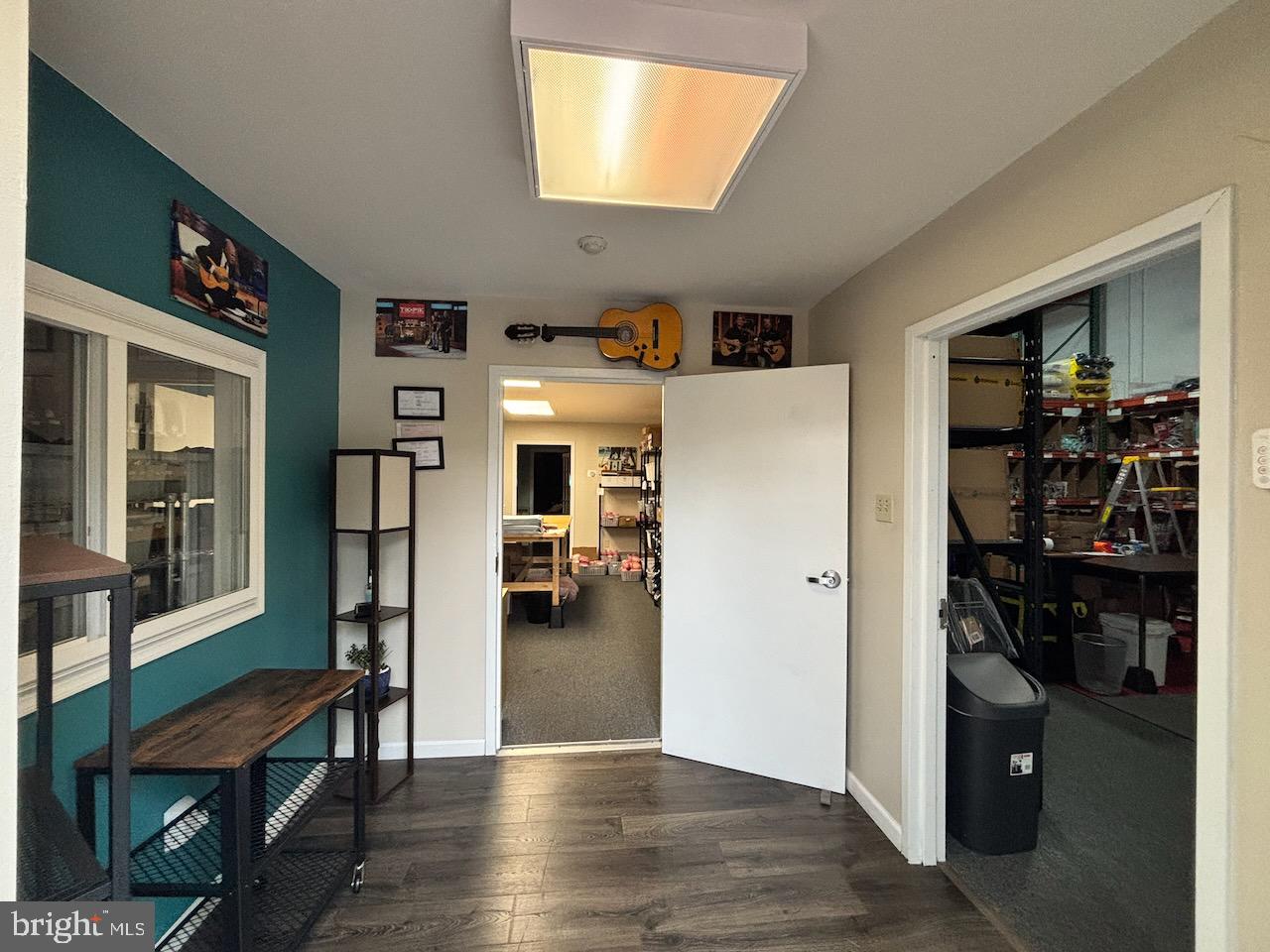 460-e Veit Rd Property Photo 4