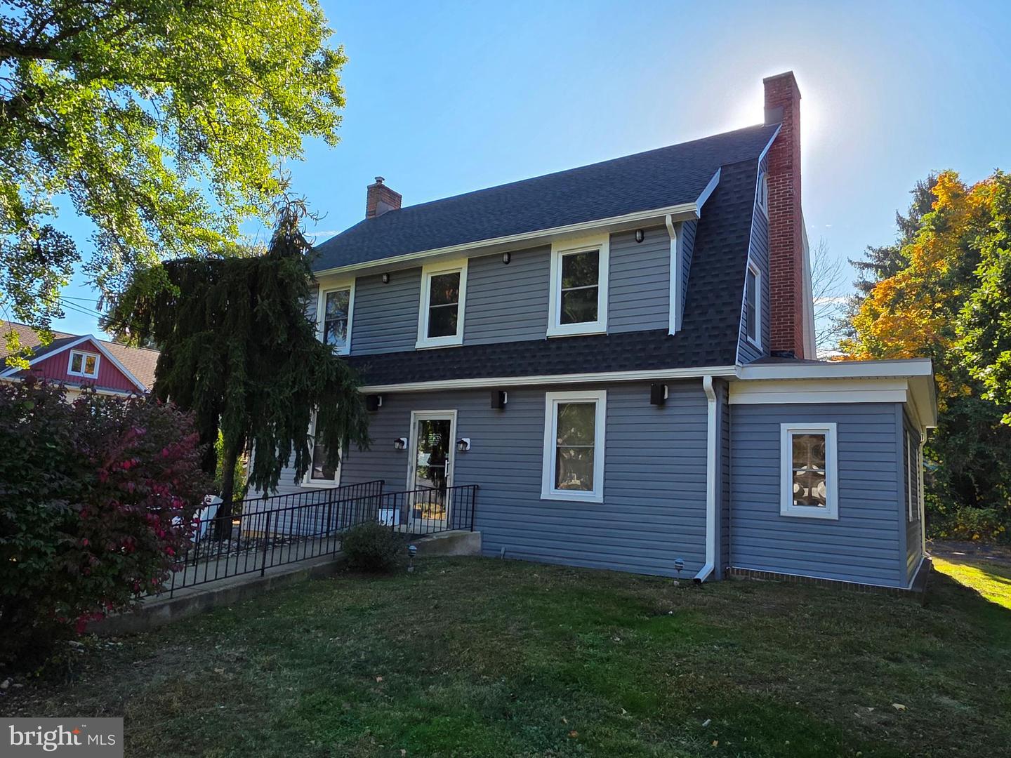97 W Trenton Ave Property Photo 3