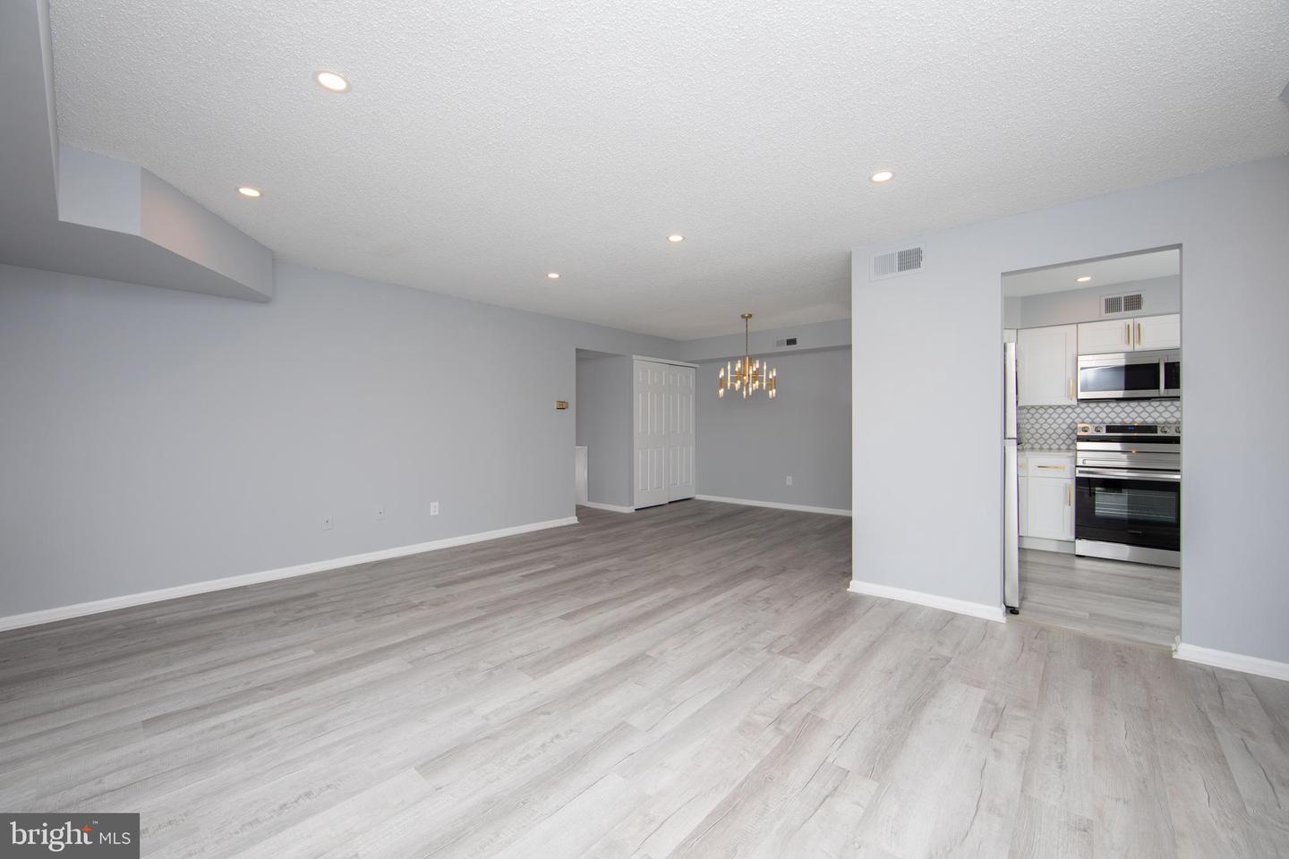 1408 Clark Ct Property Photo 18