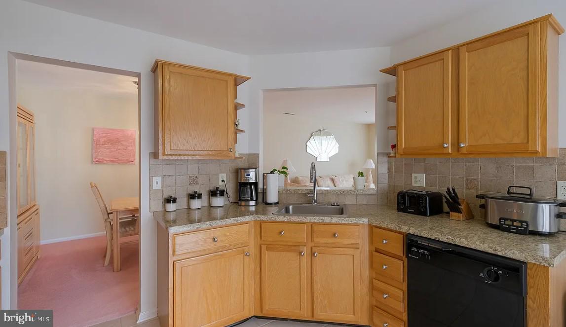 1508 Carol Ct Property Photo 9