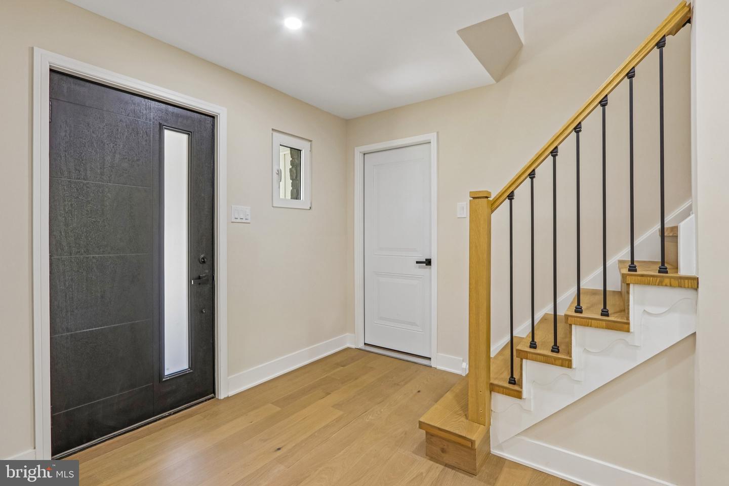 444 Rocksville Rd Property Photo 6