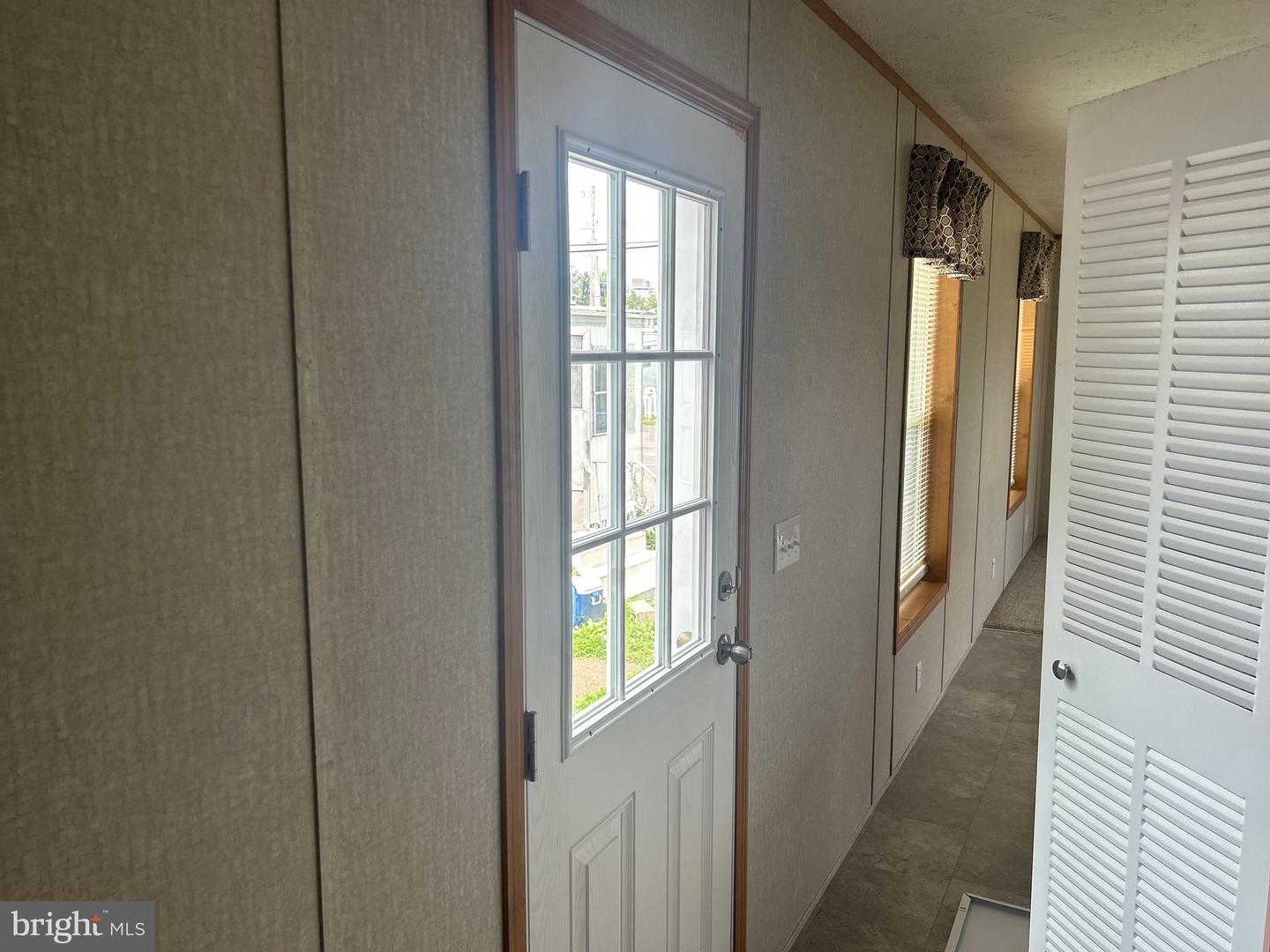134 Lincoln Hwy #11 Property Photo 14