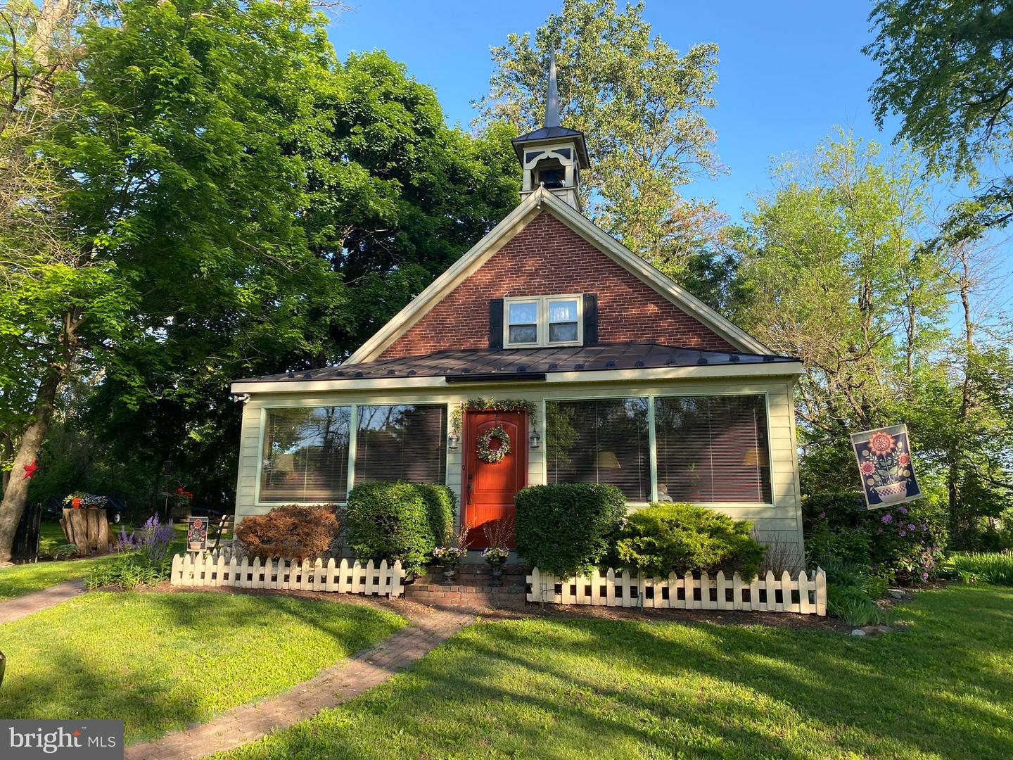 601 Orchard Rd Property Photo 2