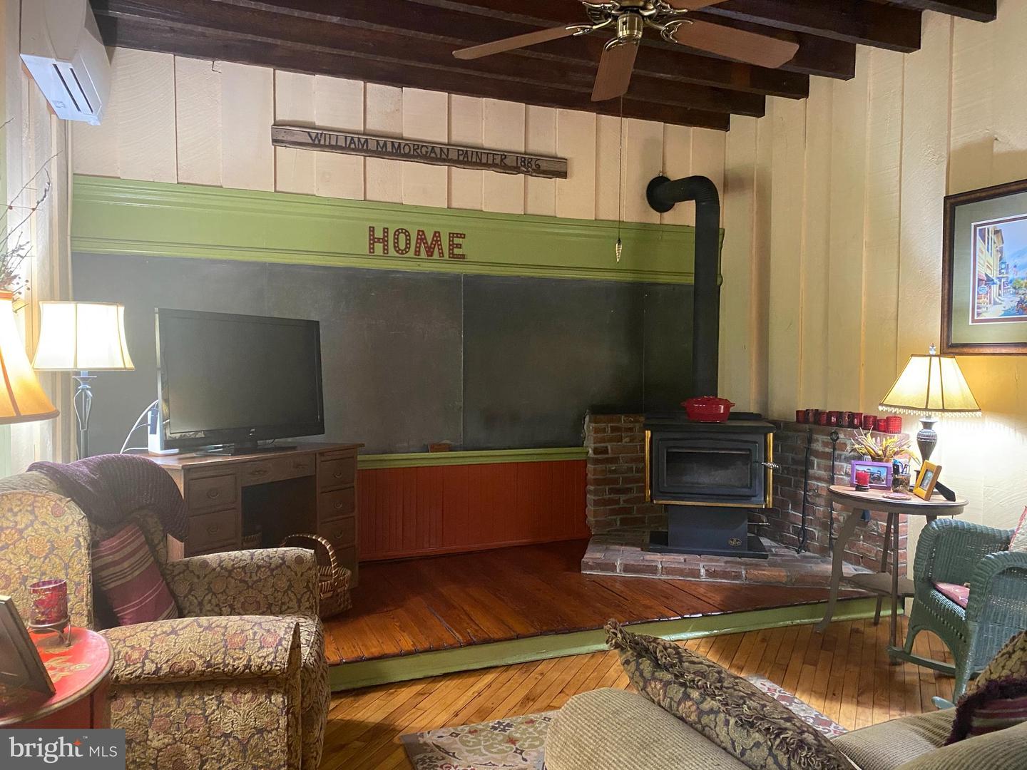 601 Orchard Rd Property Photo 9