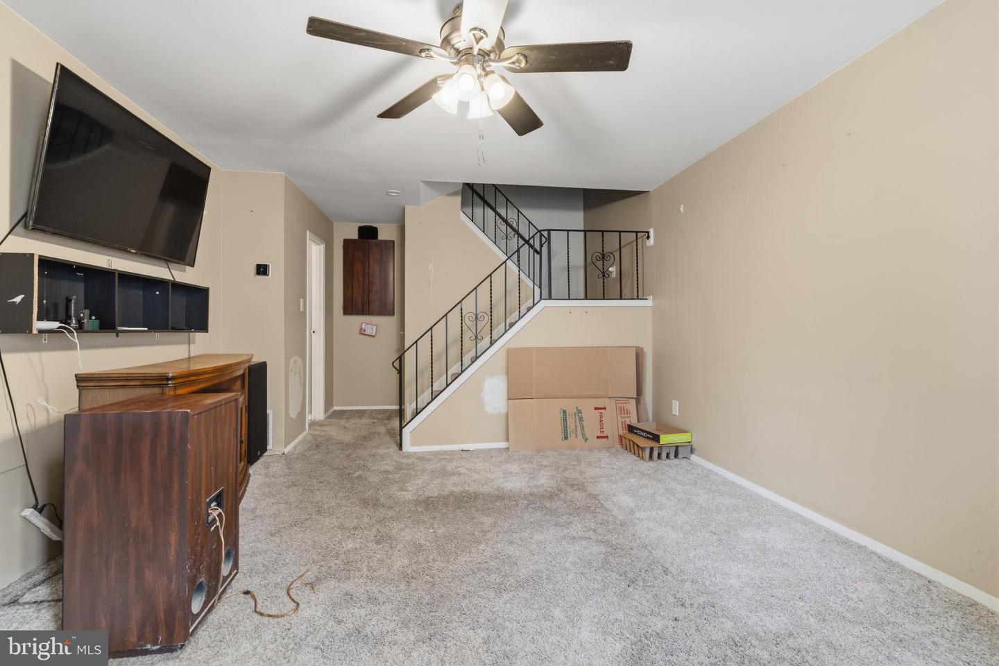 205 Saratoga Ct Property Photo 11