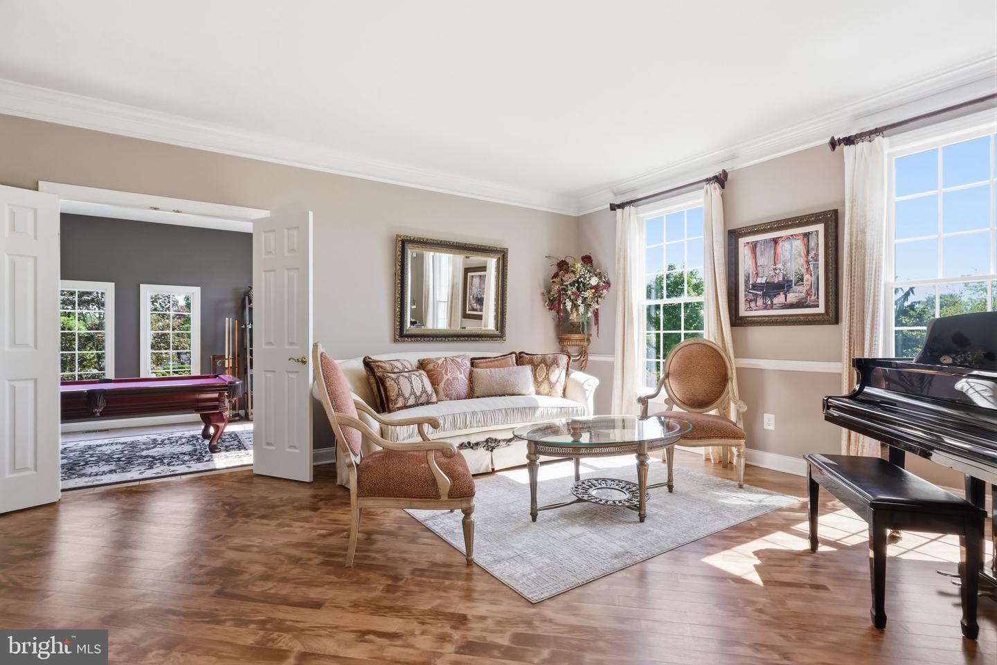 2 Rossiter Cir Property Photo 10