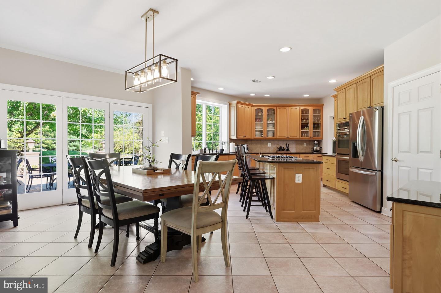 2 Rossiter Cir Property Photo 23