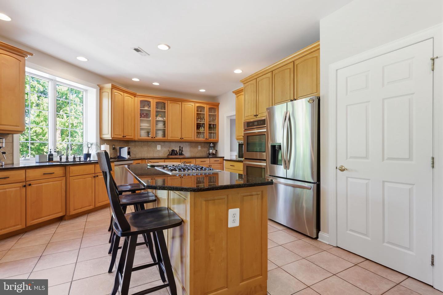 2 Rossiter Cir Property Photo 24