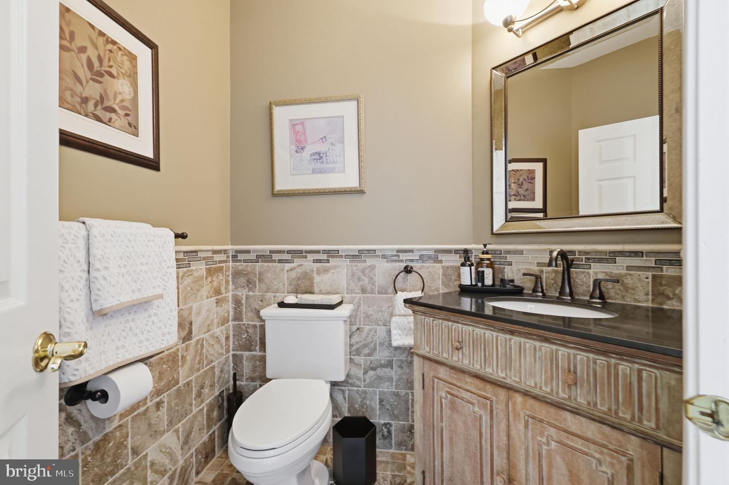 2 Rossiter Cir Property Photo 32