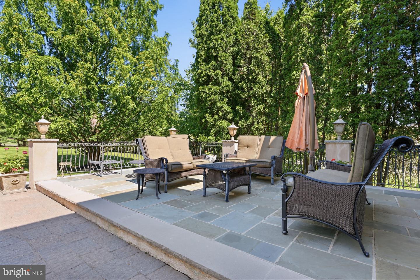2 Rossiter Cir Property Photo 64