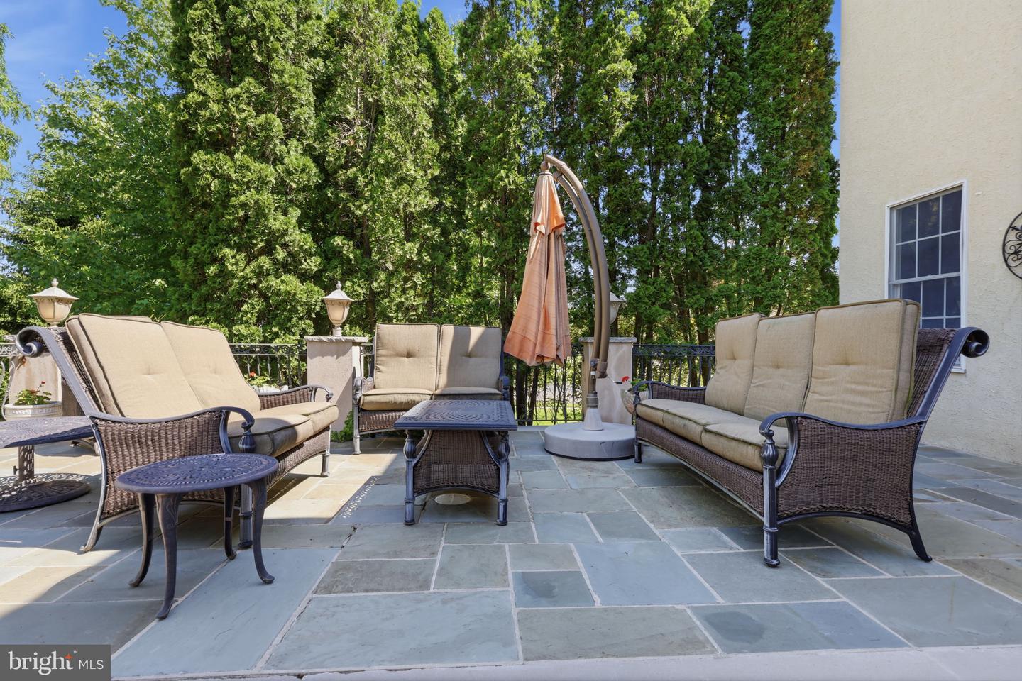 2 Rossiter Cir Property Photo 65