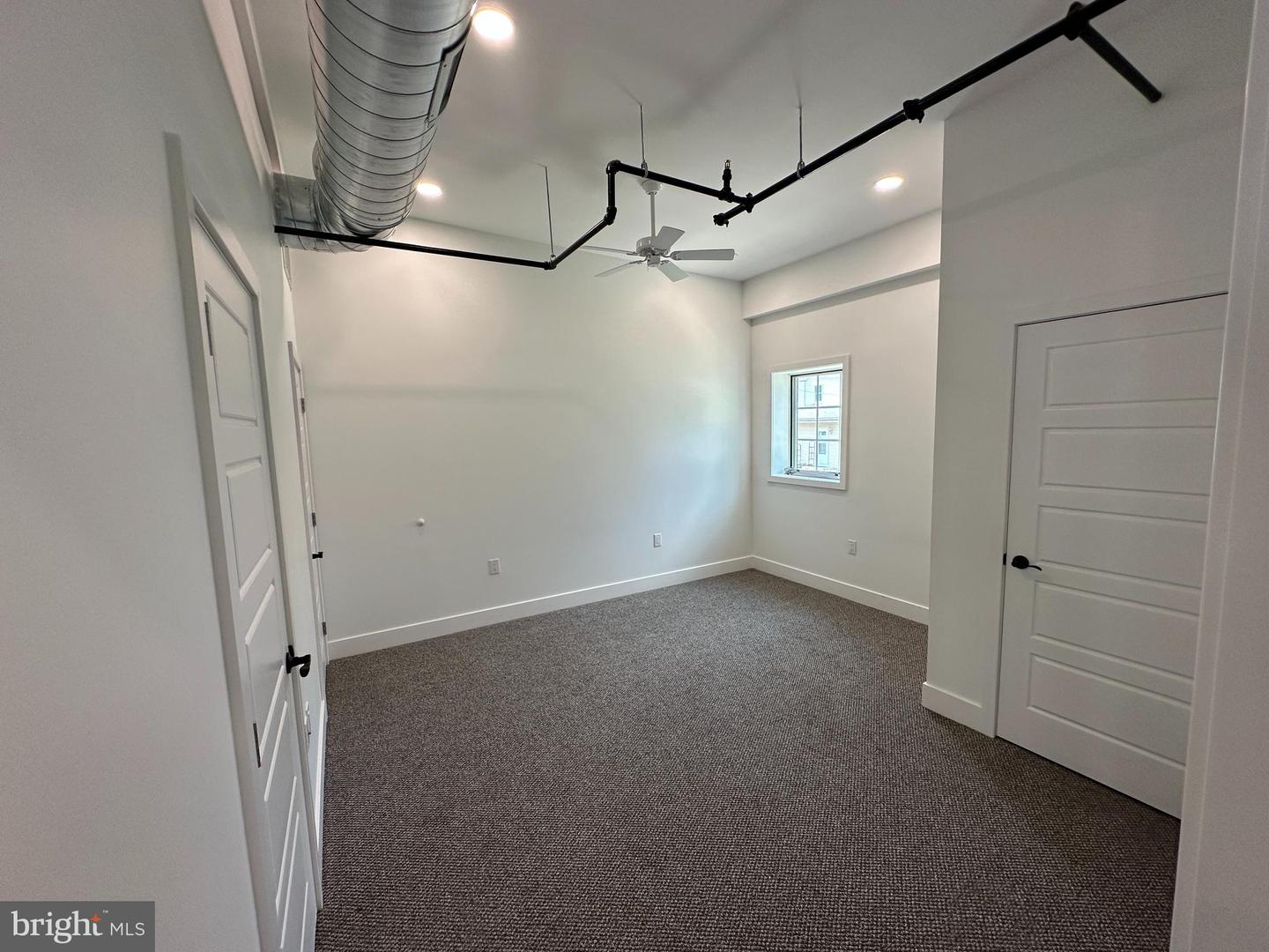 819 Blooming Glen Road #apt 6 Property Photo 7