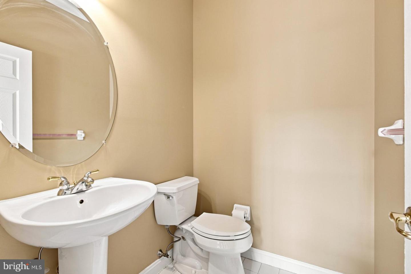 4 Hartfeld Rd Property Photo 7