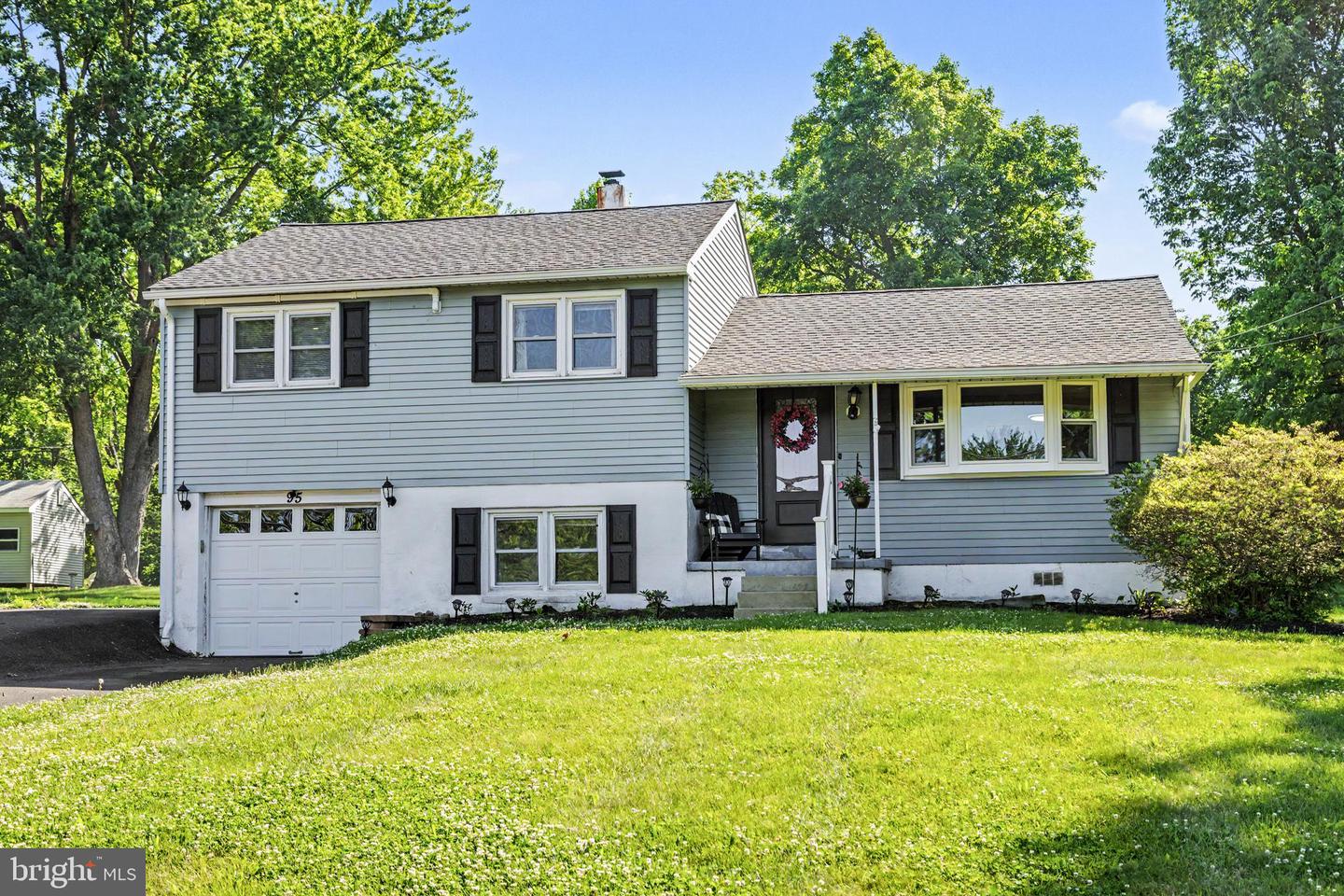 95 DUANE RD