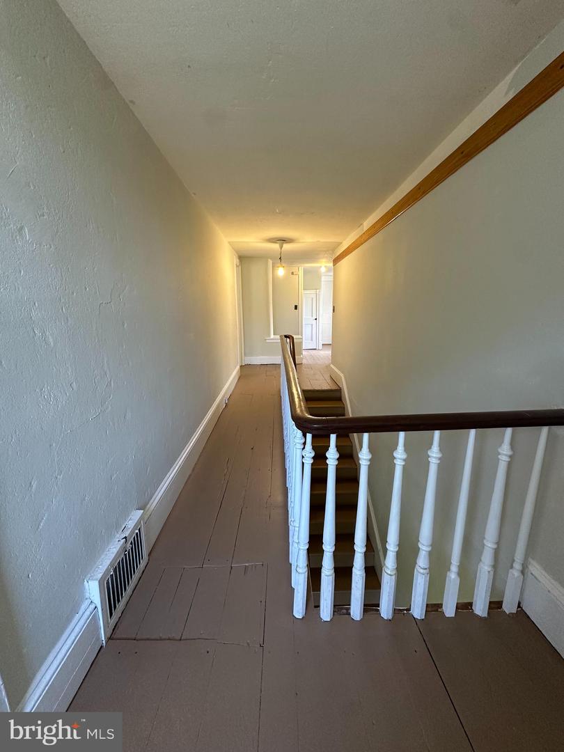 104 S Limekiln Pike Property Photo 26
