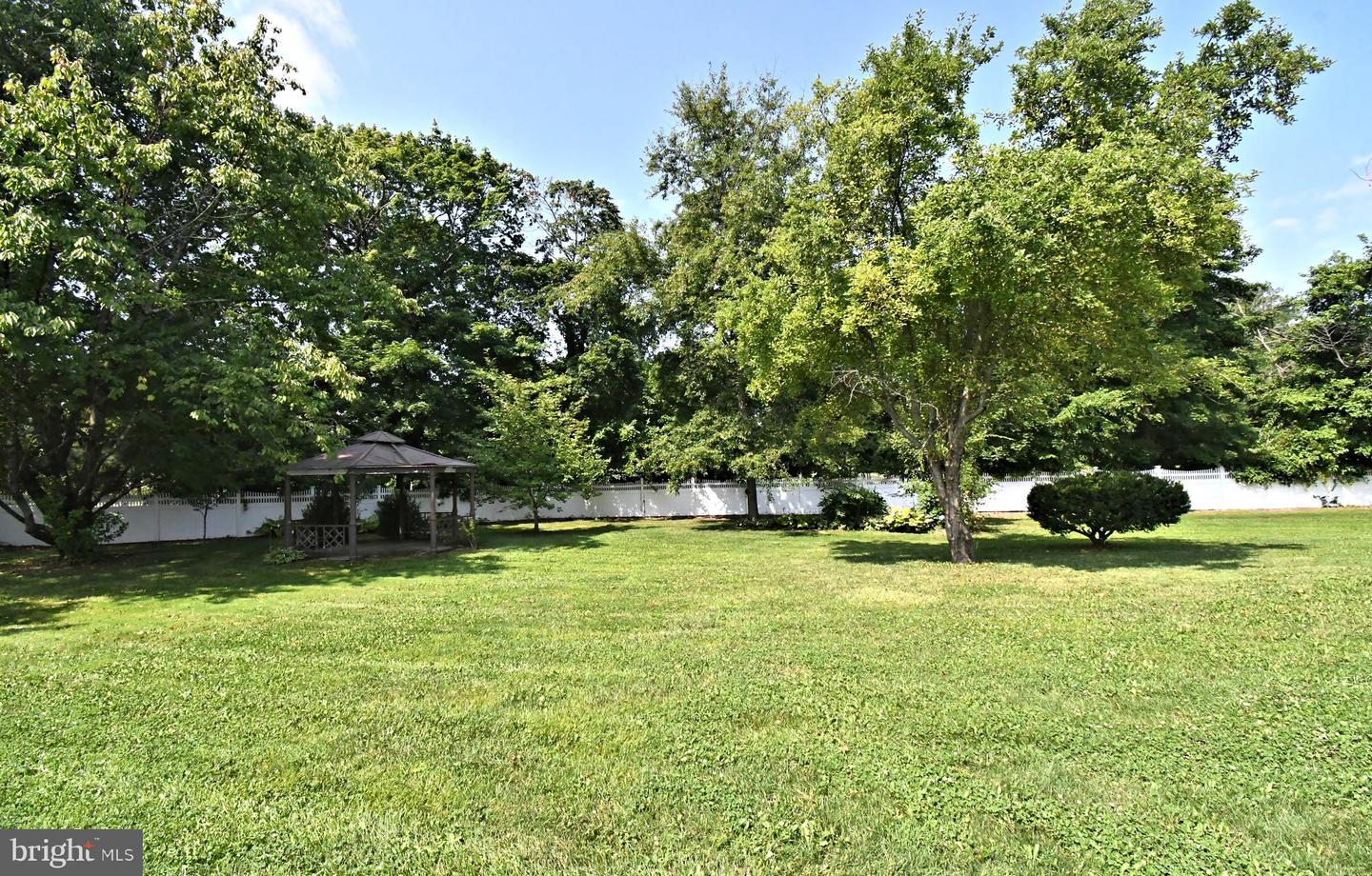 1601 Clark Dr Property Photo 57