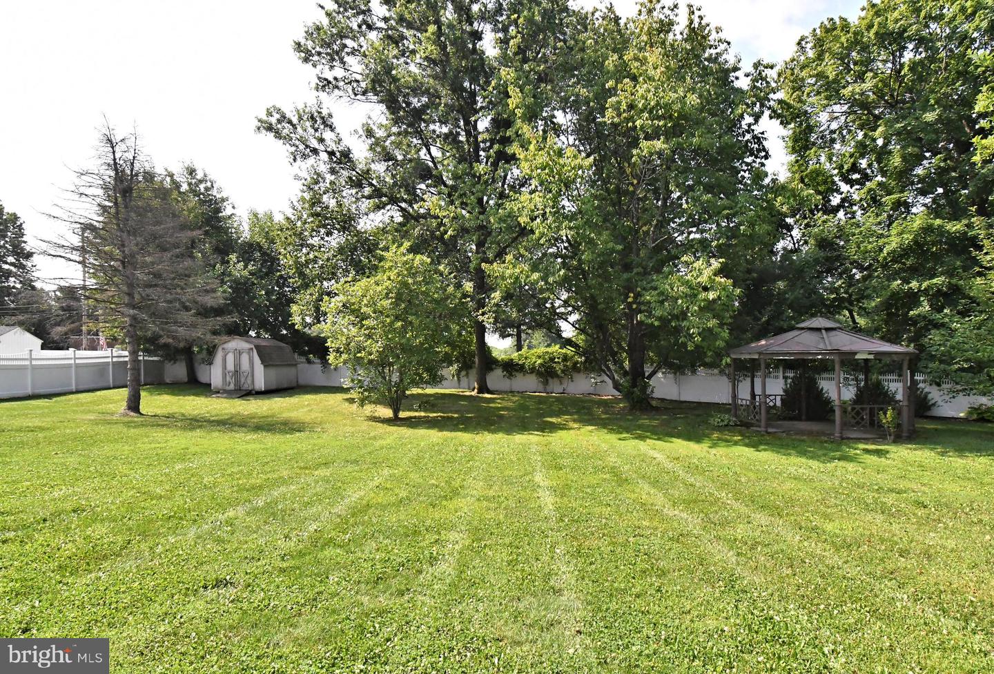 1601 Clark Dr Property Photo 58