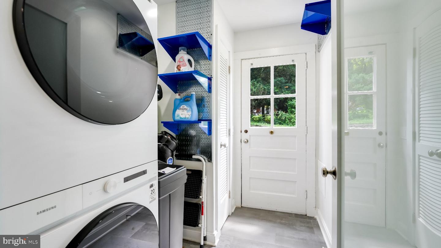 6795 Chapel Rd Property Photo 16