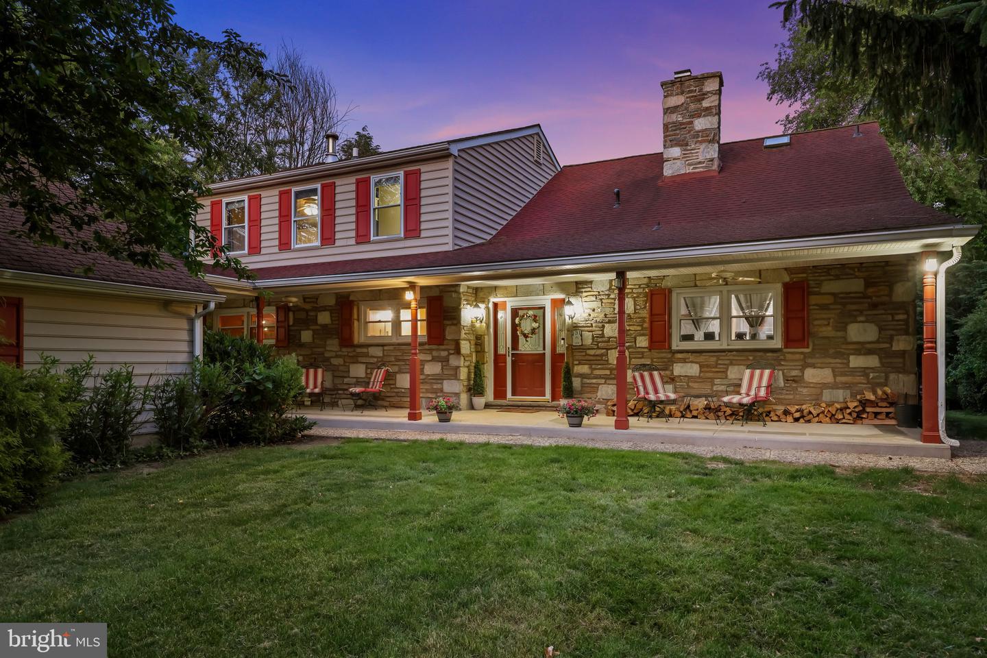 131 Fern Rd Property Photo 1