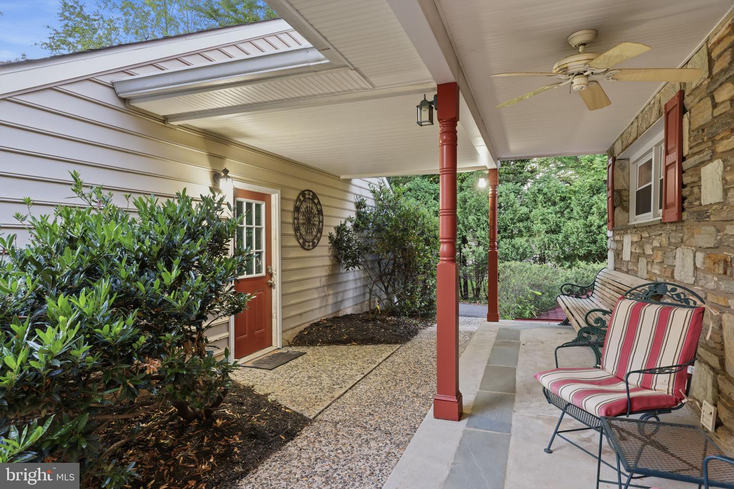 131 Fern Rd Property Photo 7