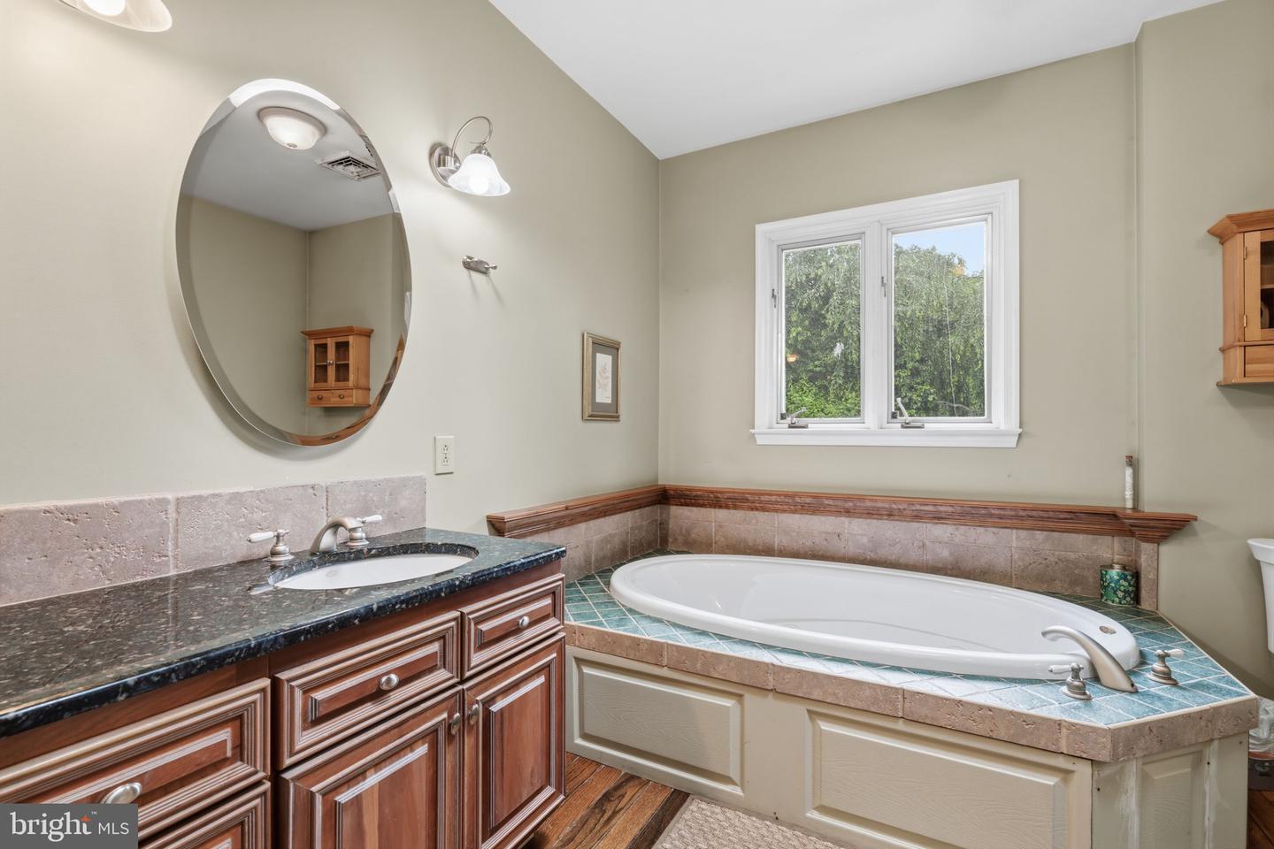 131 Fern Rd Property Photo 29