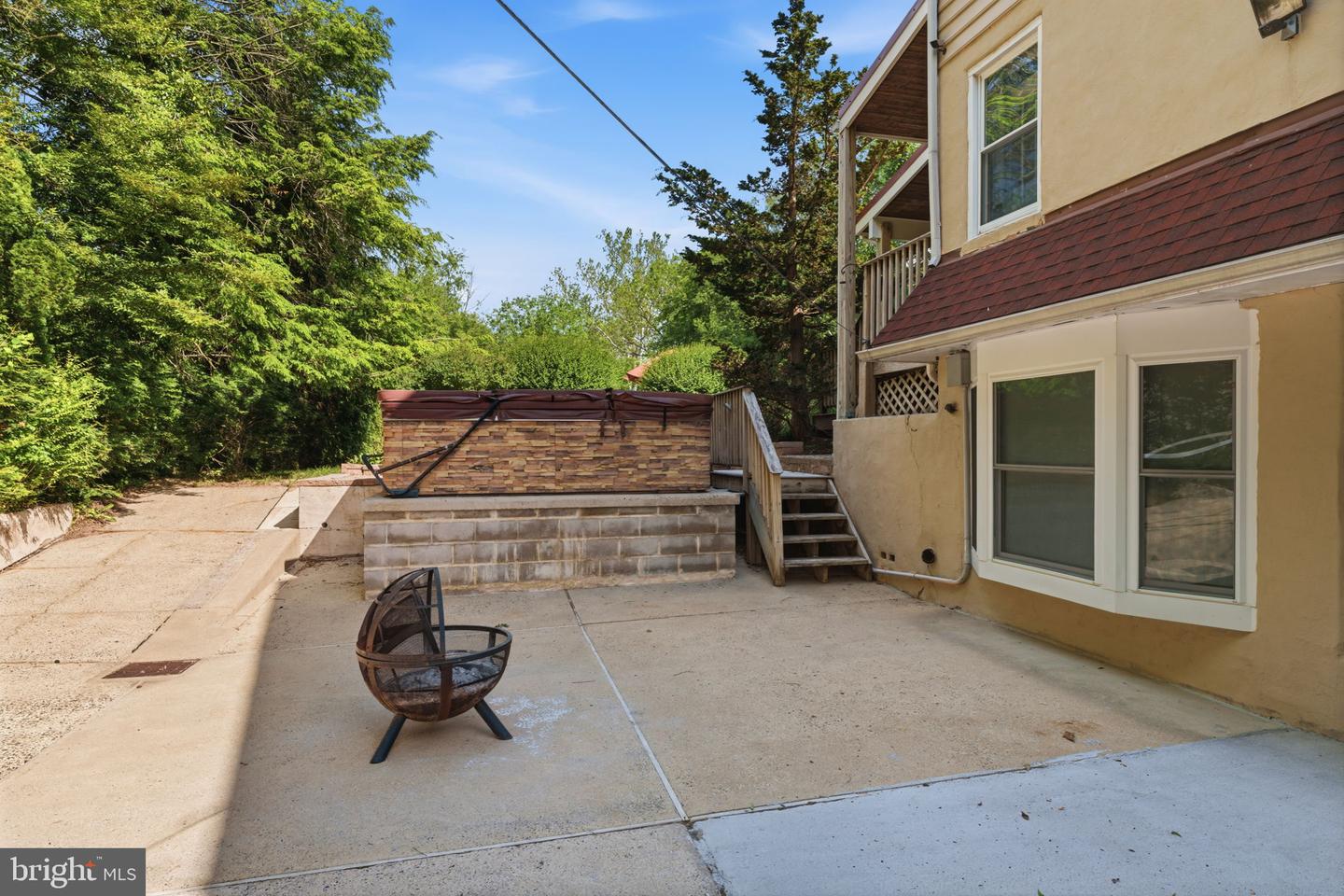131 Fern Rd Property Photo 44