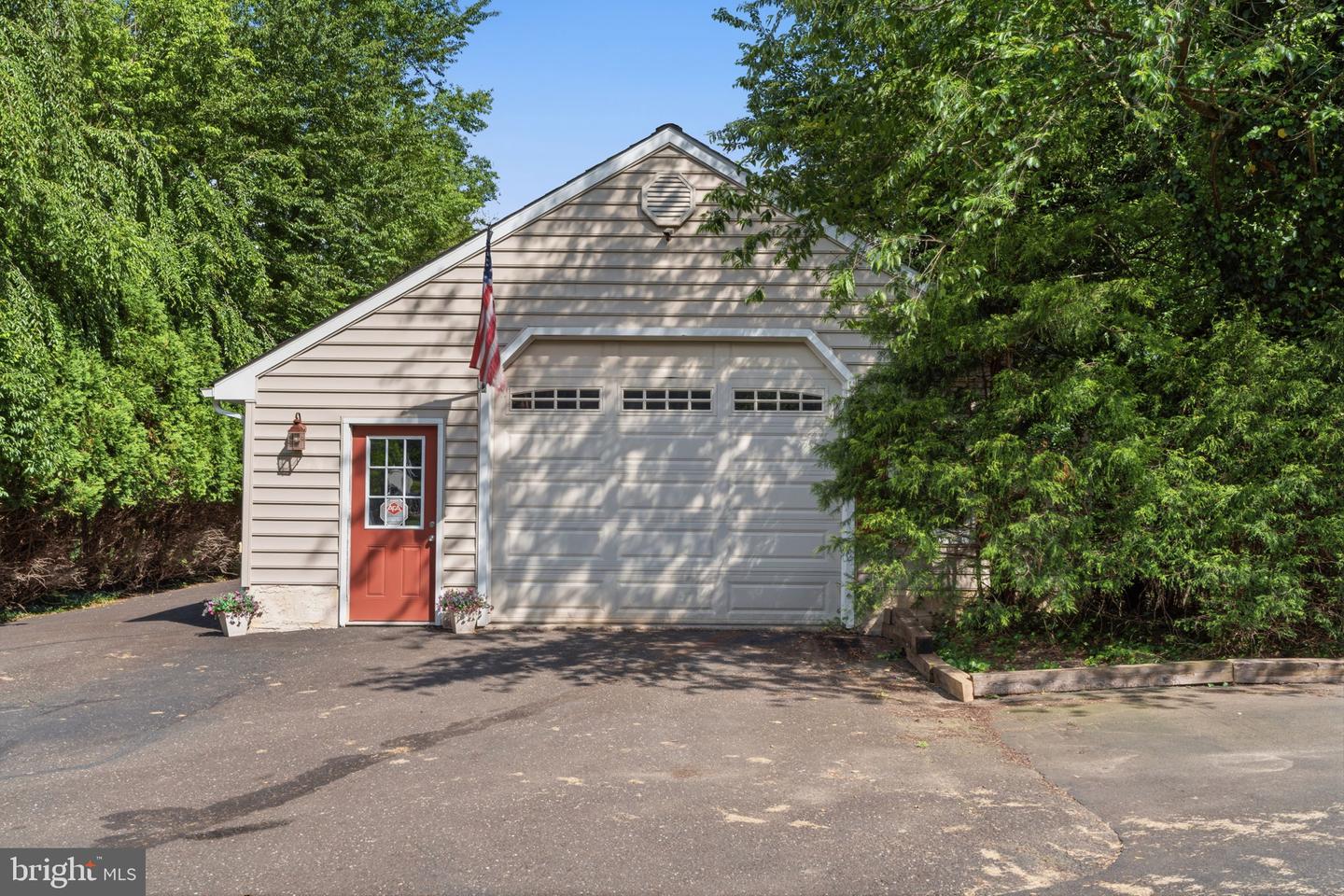 131 Fern Rd Property Photo 56