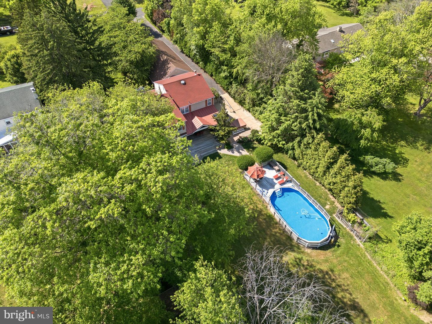 131 Fern Rd Property Photo 63