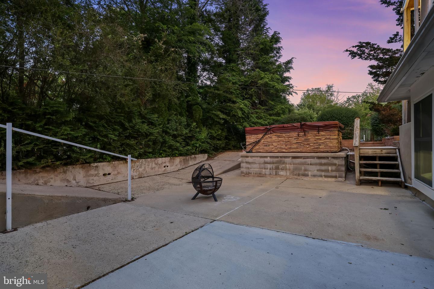 131 Fern Rd Property Photo 92