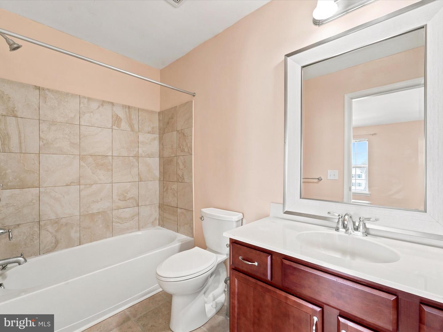 145 Mercer Ct Property Photo 7