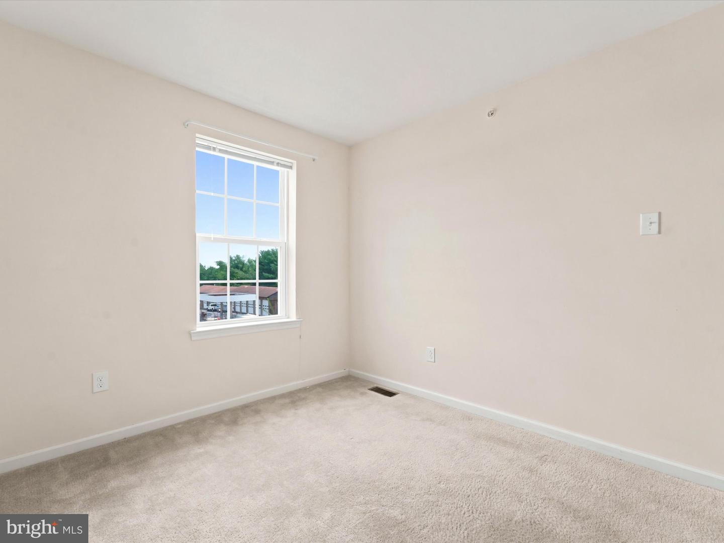 145 Mercer Ct Property Photo 22