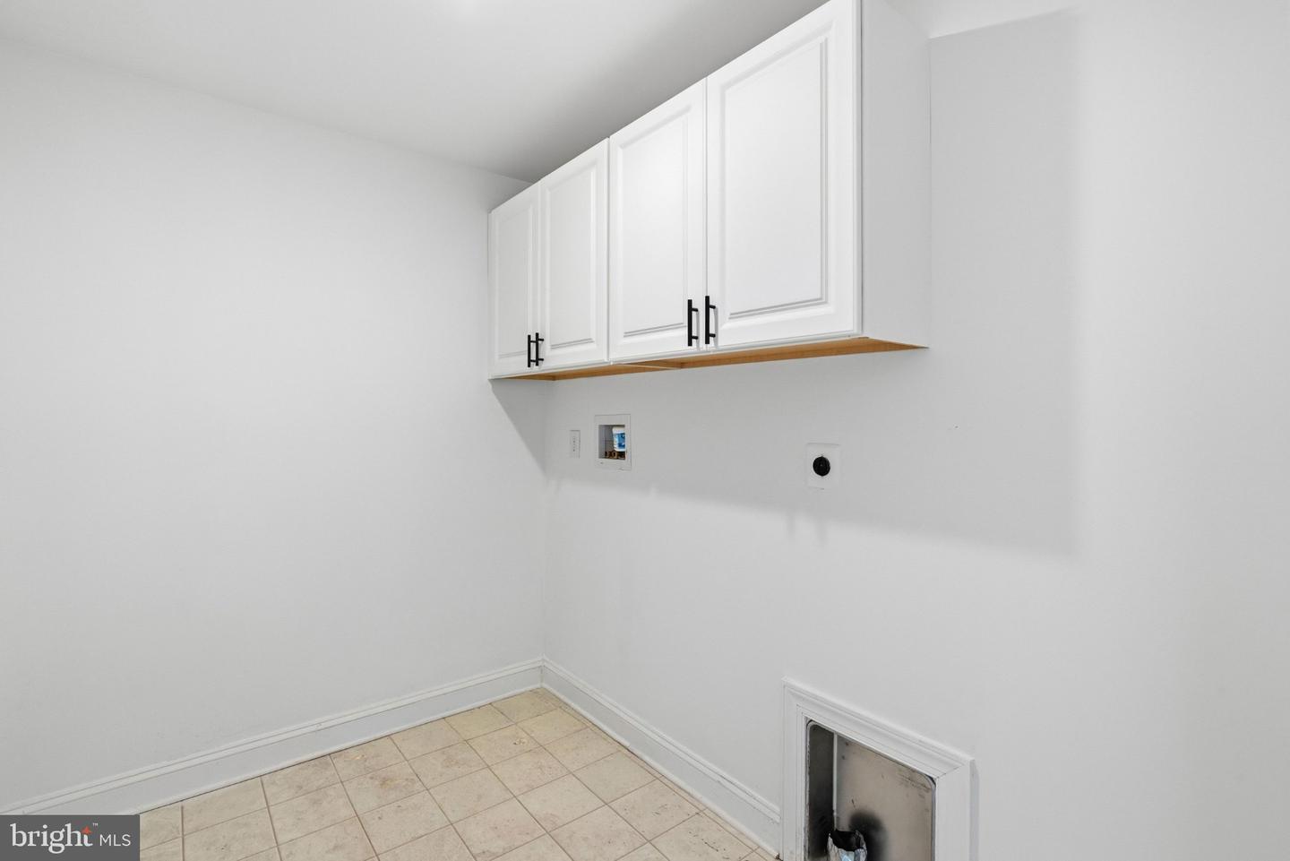 41 Spring Mill Rd Property Photo 25