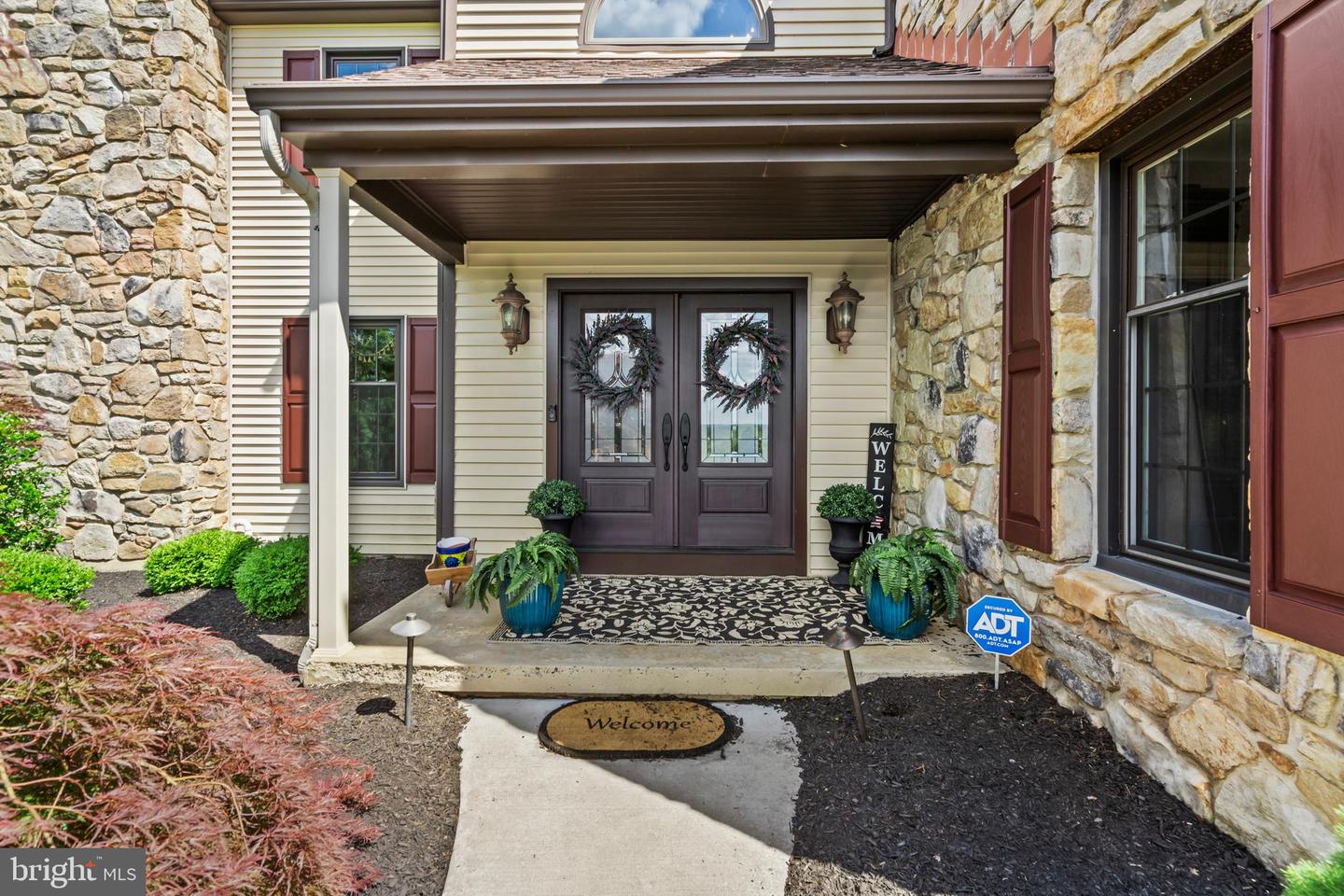500 Deerfield Ln Property Photo 8