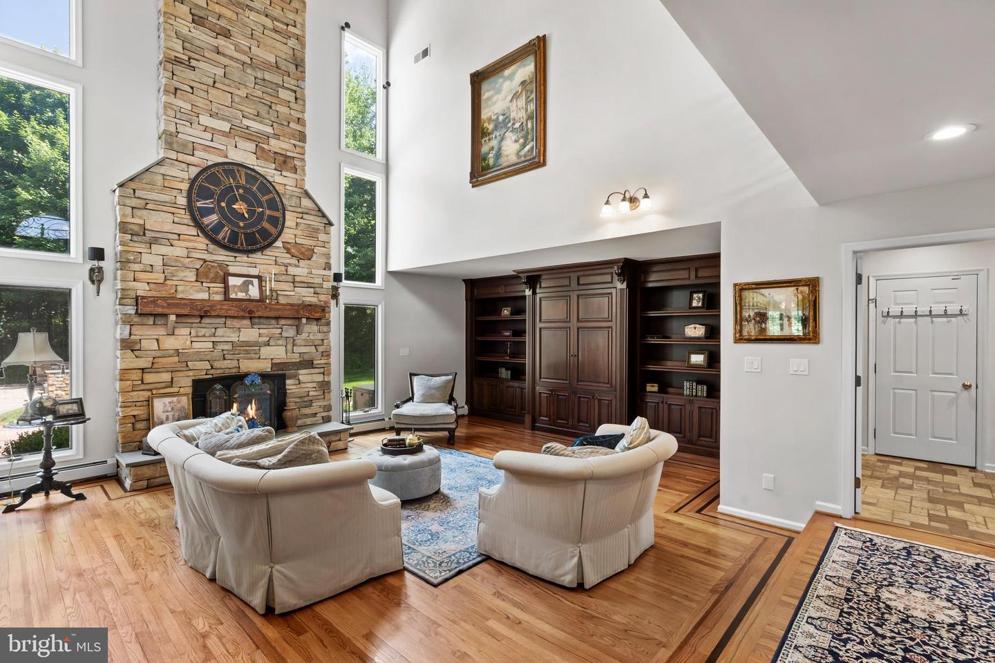 500 Deerfield Ln Property Photo 15