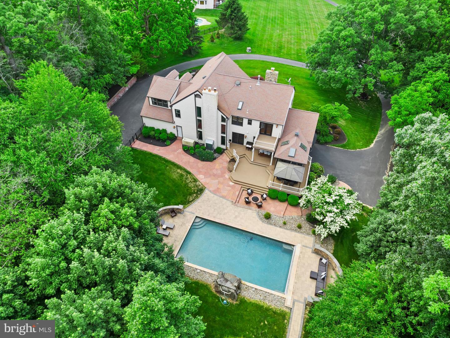 500 Deerfield Ln Property Photo 64