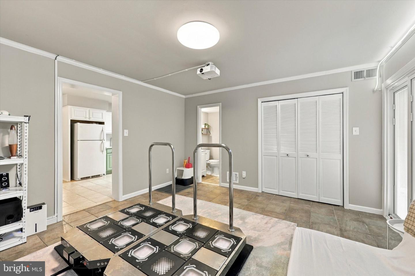 1368 Arundel Way Property Photo 16