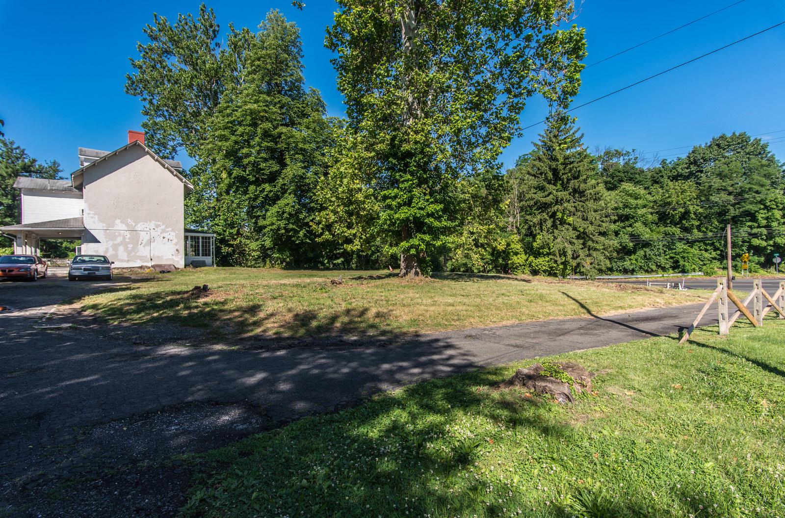 169 State Rd Property Photo 6